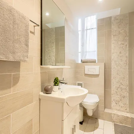 M-therese Promenade Anglais By Interhome Nice